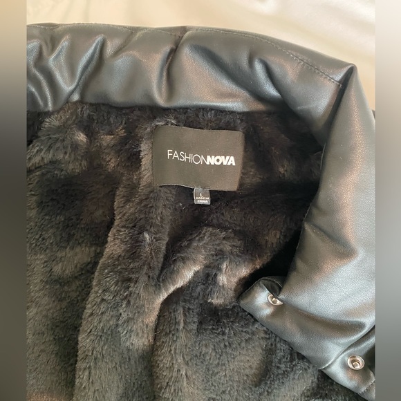 Puffer Jacket - Picture 4 of 8